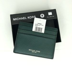 Michael kors card holder